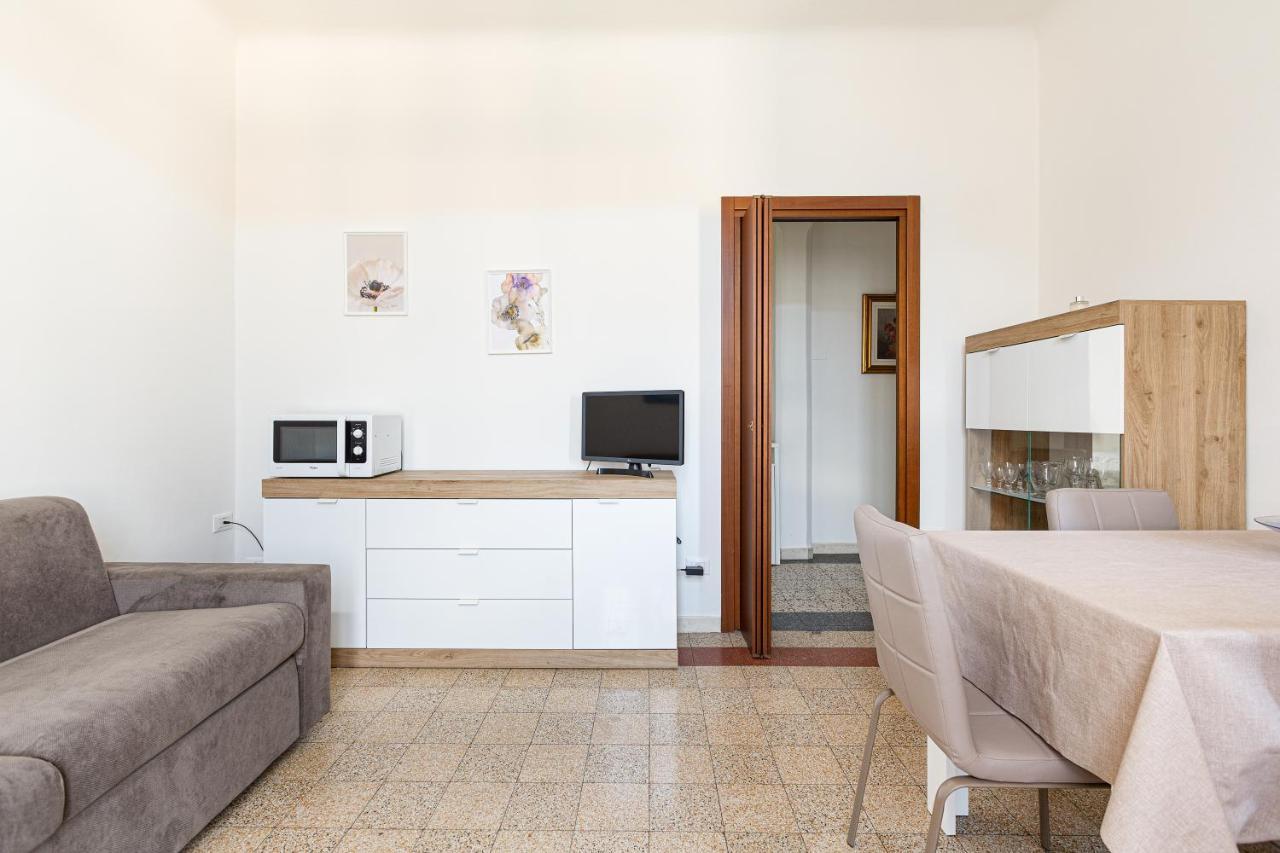 Guesthost - Ca' Granda M5 Bright Apartment